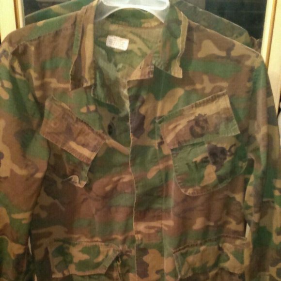 Vintage Other - Vintage USMC Camo Jacket Sz Small Short